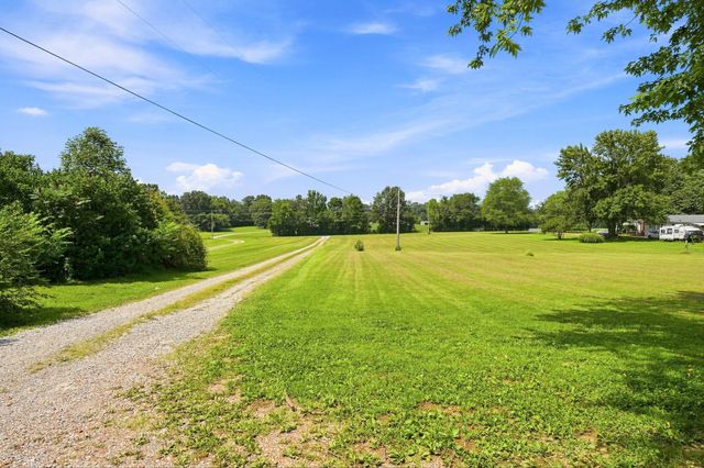 6025 Shar-Cal Road, Calvert City, KY 42029
