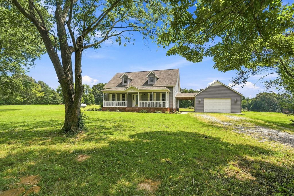 6025 Shar-Cal Road, Calvert City, KY 42029