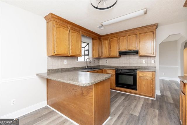 1027 Kathryn Ryals Road, Warner Robins, GA 31088