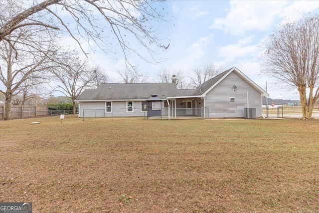 1027 Kathryn Ryals Road, Warner Robins, GA 31088