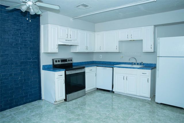 12823 High Star Drive, Houston, TX 77072