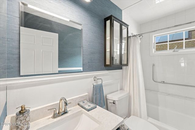 597 Waterford Drive, Manchester, NJ 08759