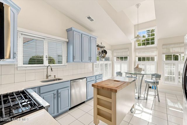 597 Waterford Drive, Manchester, NJ 08759