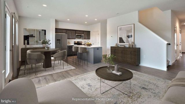 132 FOUNDRY LN, Lebanon, PA 17042