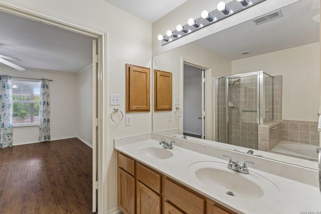 7706 WEXFORD RDG, San Antonio, TX 78240