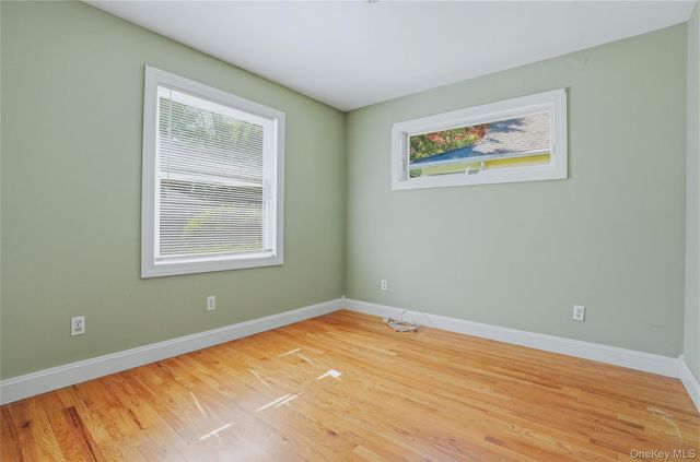 24 S Parsonage Street, Rhinebeck, NY 12572