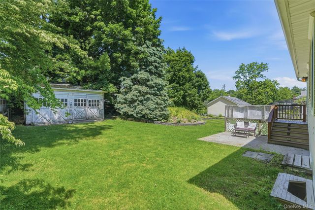 24 S Parsonage Street, Rhinebeck, NY 12572