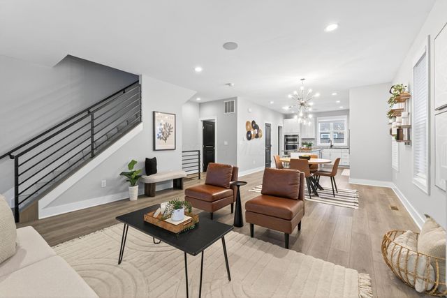 1239 Cromartie Lane, Columbus, OH 43201