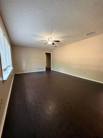 2407 Rodge, Tyler, TX 75701