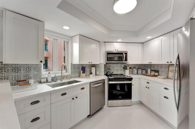 120 SE 5th Avenue 426, Boca Raton, FL 33432