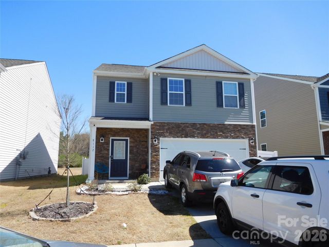 8112 Clairwood Drive, Charlotte, NC 28269