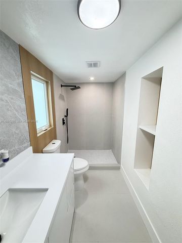 13916 SW 56th Lane, Miami, FL 33183