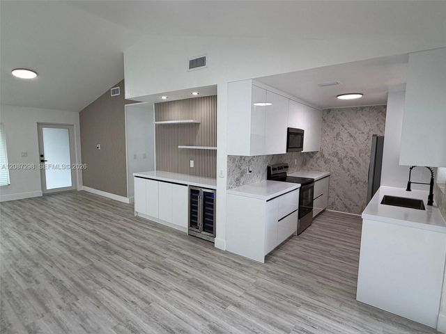 13916 SW 56th Lane, Miami, FL 33183
