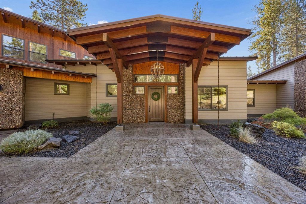 25204 N Lords Ln, Chattaroy, WA 99003 photo 3