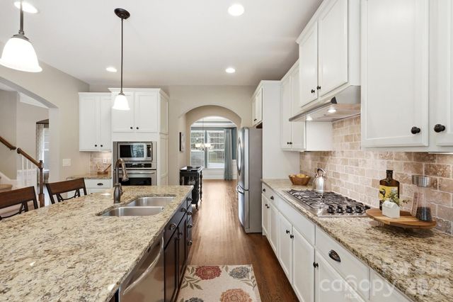 534 Iron Horse Lane, Midland, NC 28107