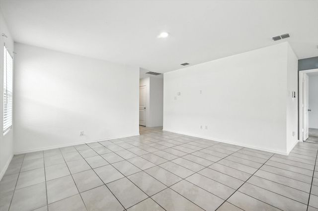 1653 Bluff View Drive, Hutchins, TX 75141