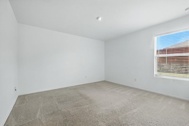 1653 Bluff View Drive, Hutchins, TX 75141