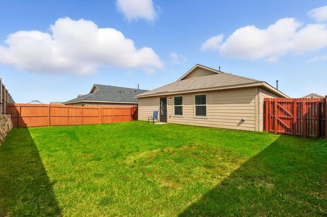 1653 Bluff View Drive, Hutchins, TX 75141