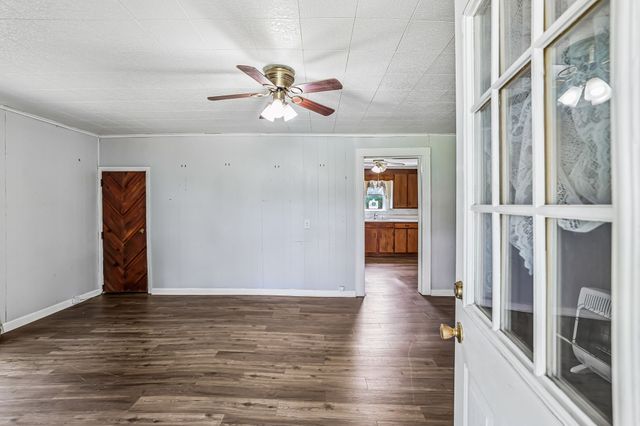 6282 Jasper Johnson Rd, Murfreesboro, TN 37127