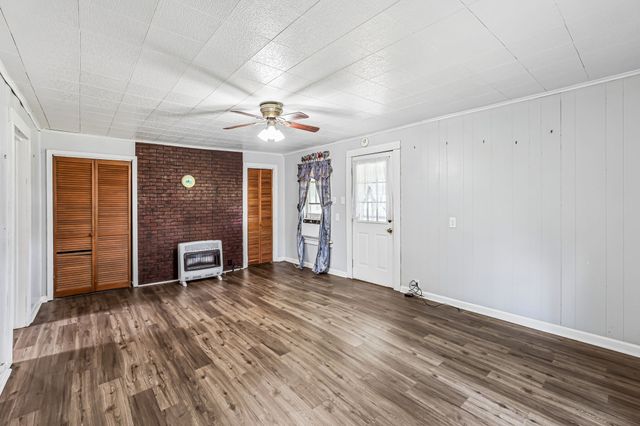 6282 Jasper Johnson Rd, Murfreesboro, TN 37127