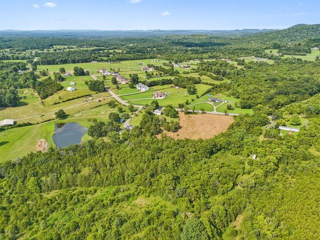 6282 Jasper Johnson Rd, Murfreesboro, TN 37127