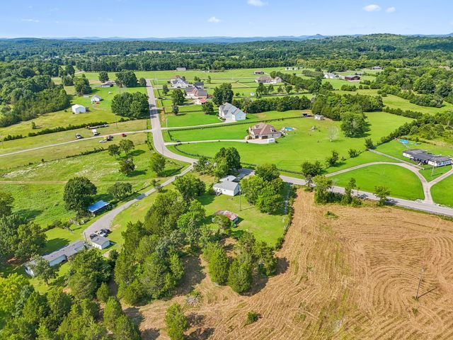 6282 Jasper Johnson Rd, Murfreesboro, TN 37127