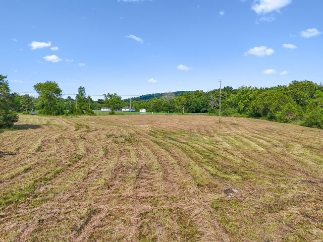 6282 Jasper Johnson Rd, Murfreesboro, TN 37127