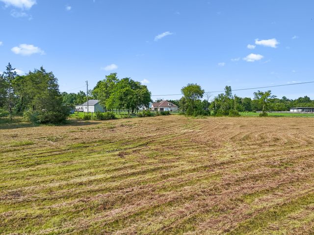 6282 Jasper Johnson Rd, Murfreesboro, TN 37127