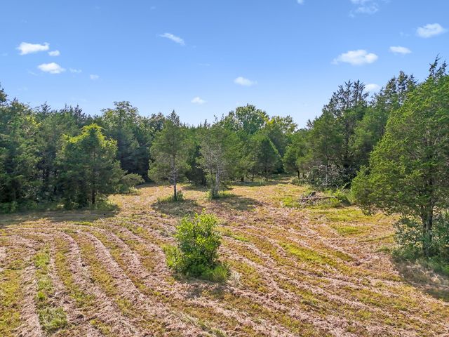 6282 Jasper Johnson Rd, Murfreesboro, TN 37127