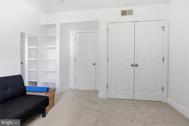 1689 TOLNA JUNCTION LN, New Freedom, PA 17349