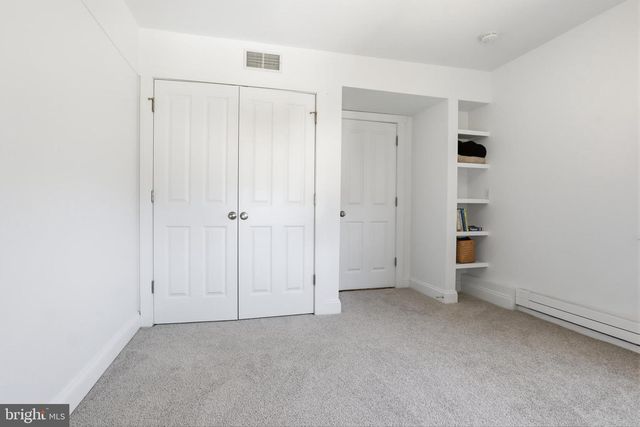 1689 TOLNA JUNCTION LN, New Freedom, PA 17349