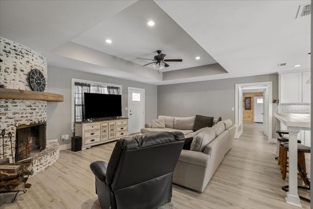 199 Briarwood Court, Van, TX 75790