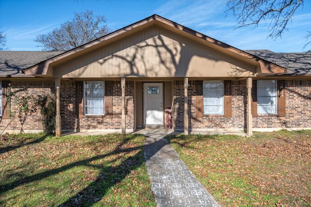 199 Briarwood Court, Van, TX 75790