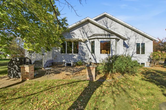 201 13th Avenue SE, Saint Joseph, MN 56374