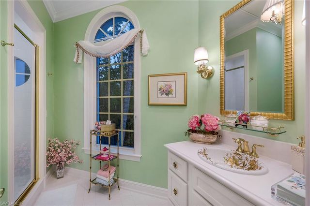 27710 Marina Isle CT, Bonita Springs, FL 34134