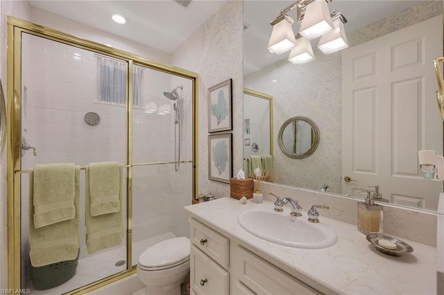 27710 Marina Isle CT, Bonita Springs, FL 34134