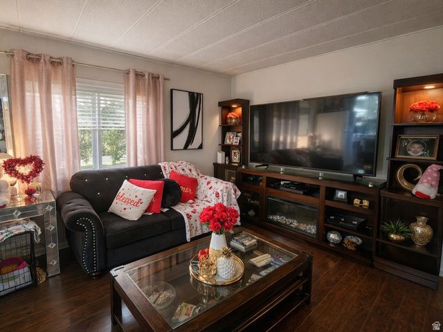 8812 S STRATFORD CIR, Sandy, UT 84070