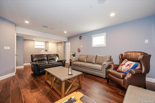 206 Grand Boulevard, Long Beach, NY 11561