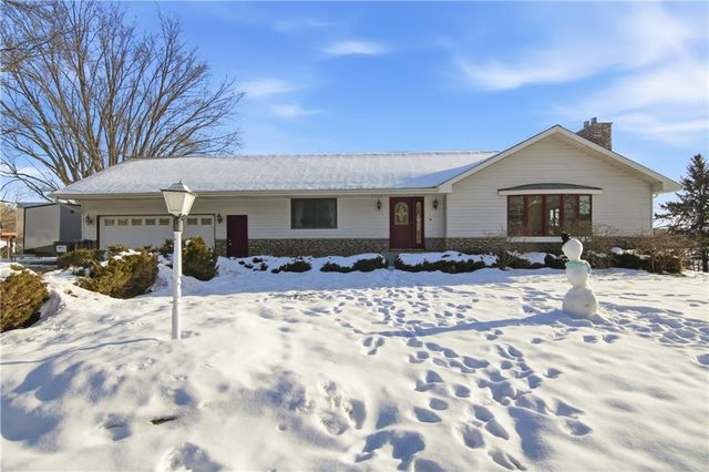 2039 Town Hall Road, Eau Claire, WI 54703