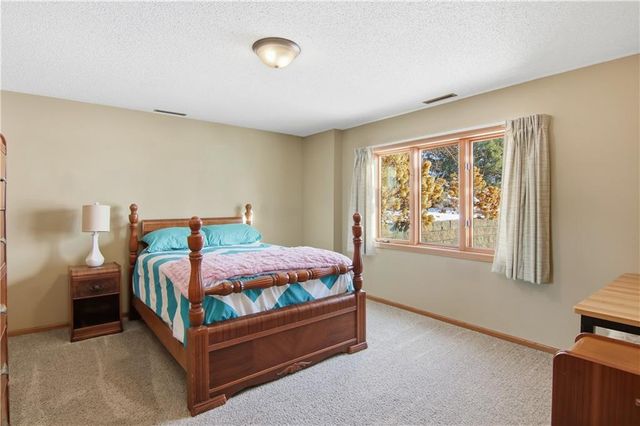 2039 Town Hall Road, Eau Claire, WI 54703