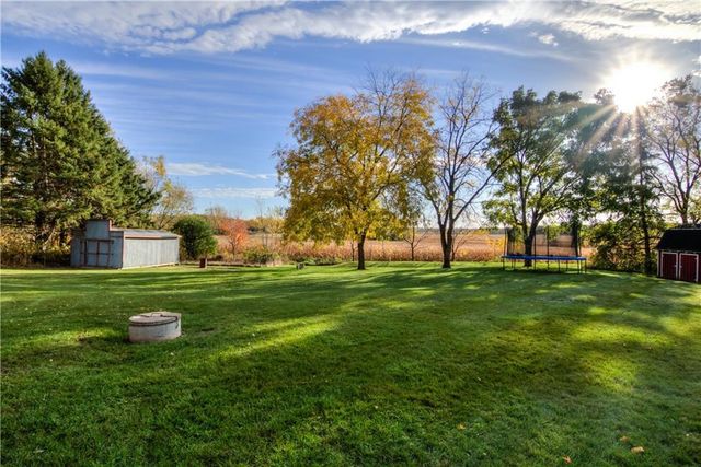 2039 Town Hall Road, Eau Claire, WI 54703