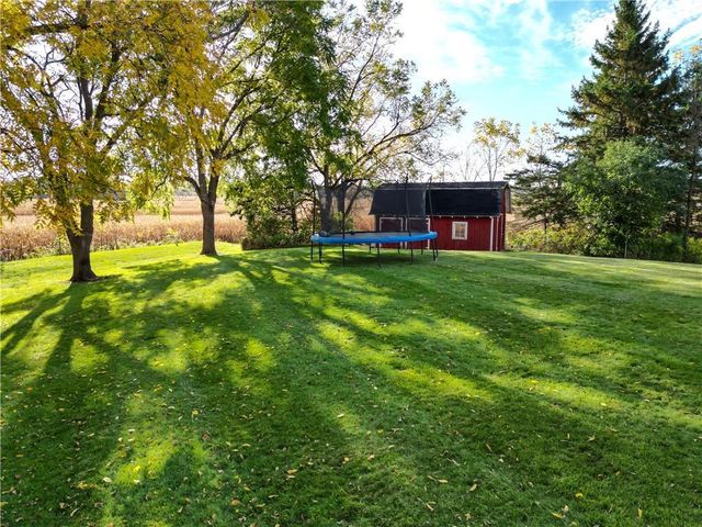 2039 Town Hall Road, Eau Claire, WI 54703