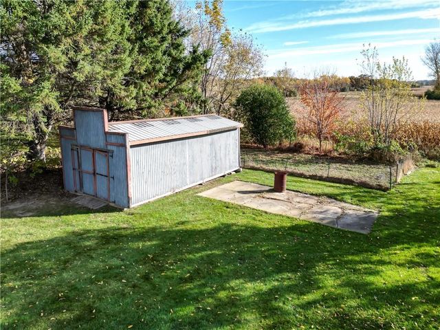 2039 Town Hall Road, Eau Claire, WI 54703