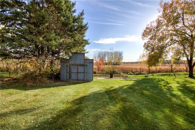 2039 Town Hall Road, Eau Claire, WI 54703