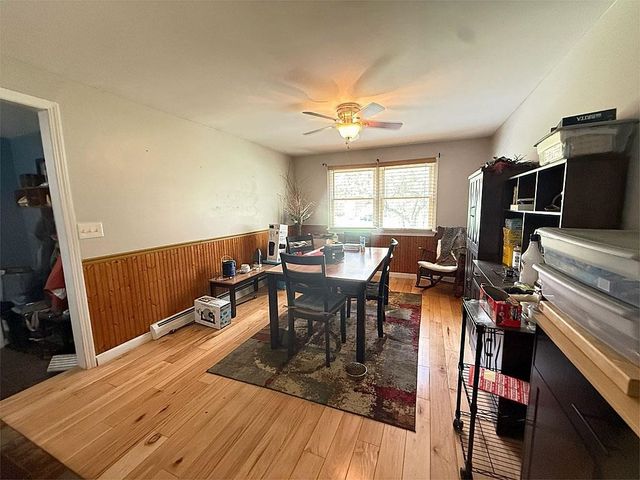387 Main Street, Castleton, VT 05735