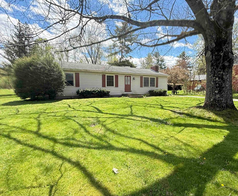 387 Main Street, Castleton, VT 05735