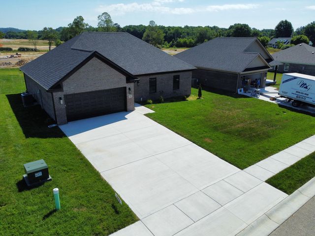 306 Cinchpost Circle, London, KY 40744