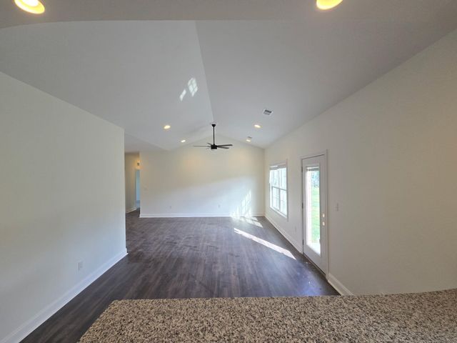 306 Cinchpost Circle, London, KY 40744