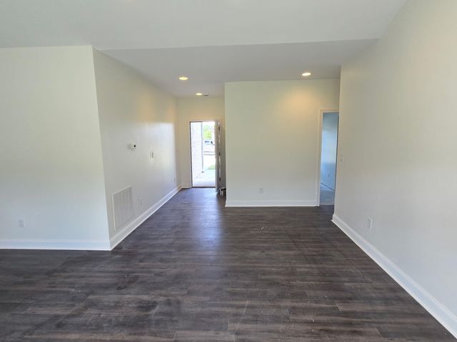306 Cinchpost Circle, London, KY 40744