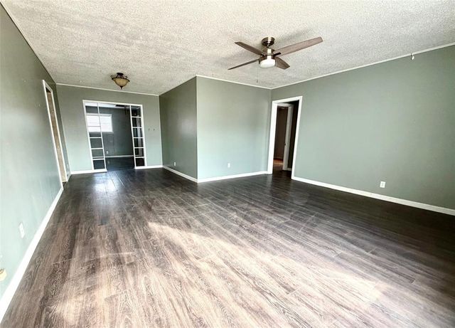 1007 Overland Court, Shawnee, OK 74801